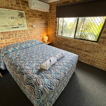 Golden Beach Motor Inn, Caloundra Luaran gambar
