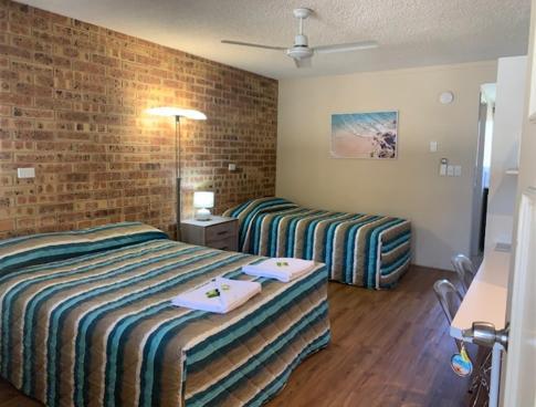 Golden Beach Motor Inn, Caloundra Luaran gambar