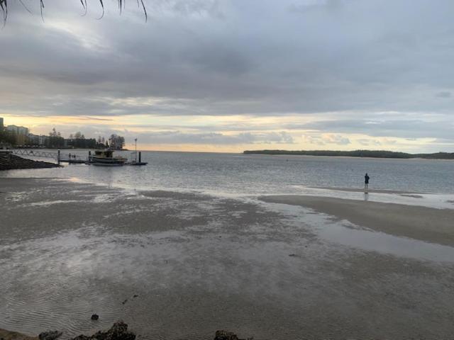 Golden Beach Motor Inn, Caloundra Luaran gambar