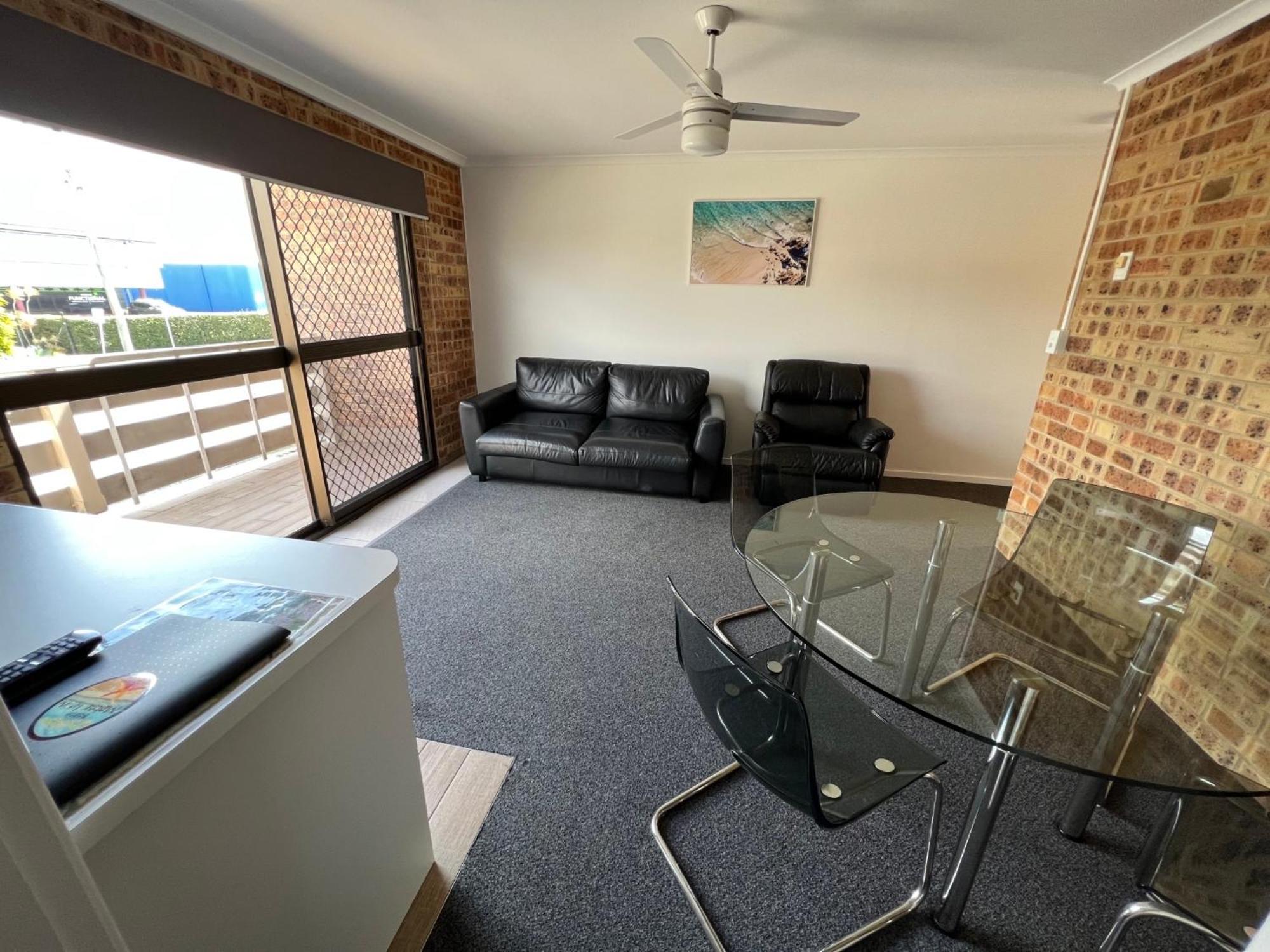 Golden Beach Motor Inn, Caloundra Luaran gambar