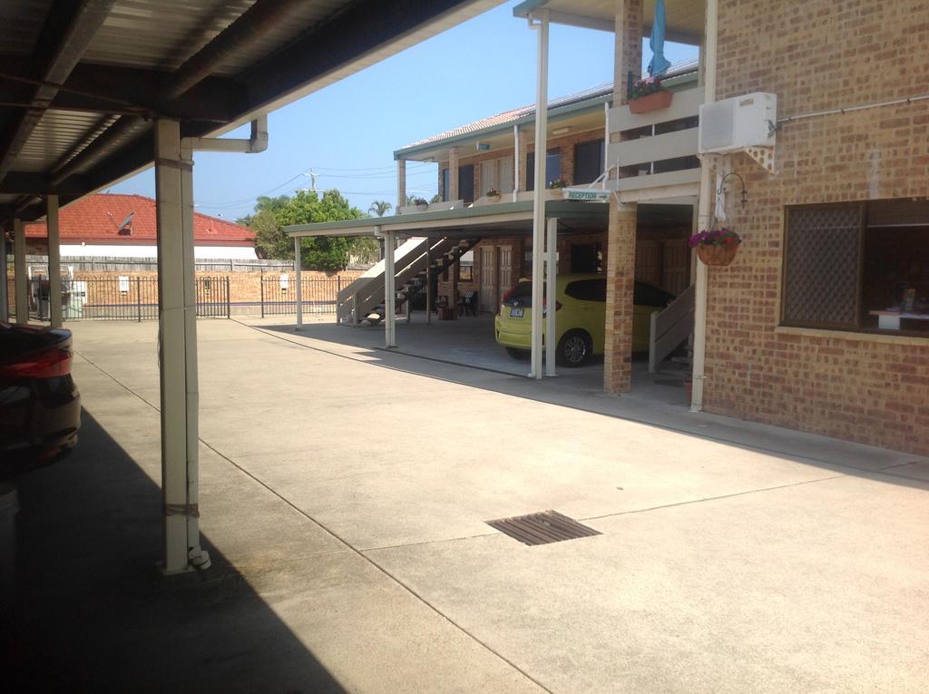 Golden Beach Motor Inn, Caloundra Luaran gambar